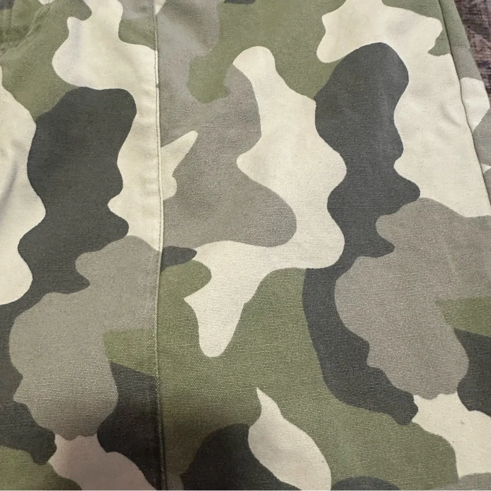 Y2K (2001) Old Navy camo skirt size 10 - Picture 4 of 6